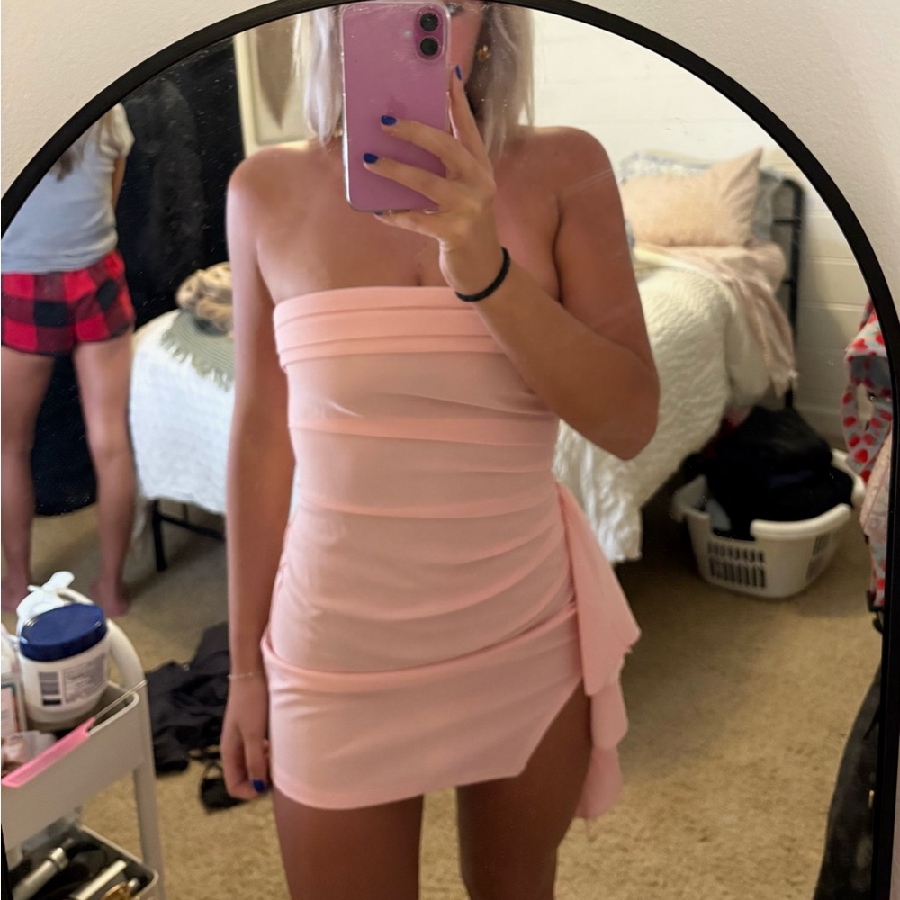 Elegant Pink Strapless Dress